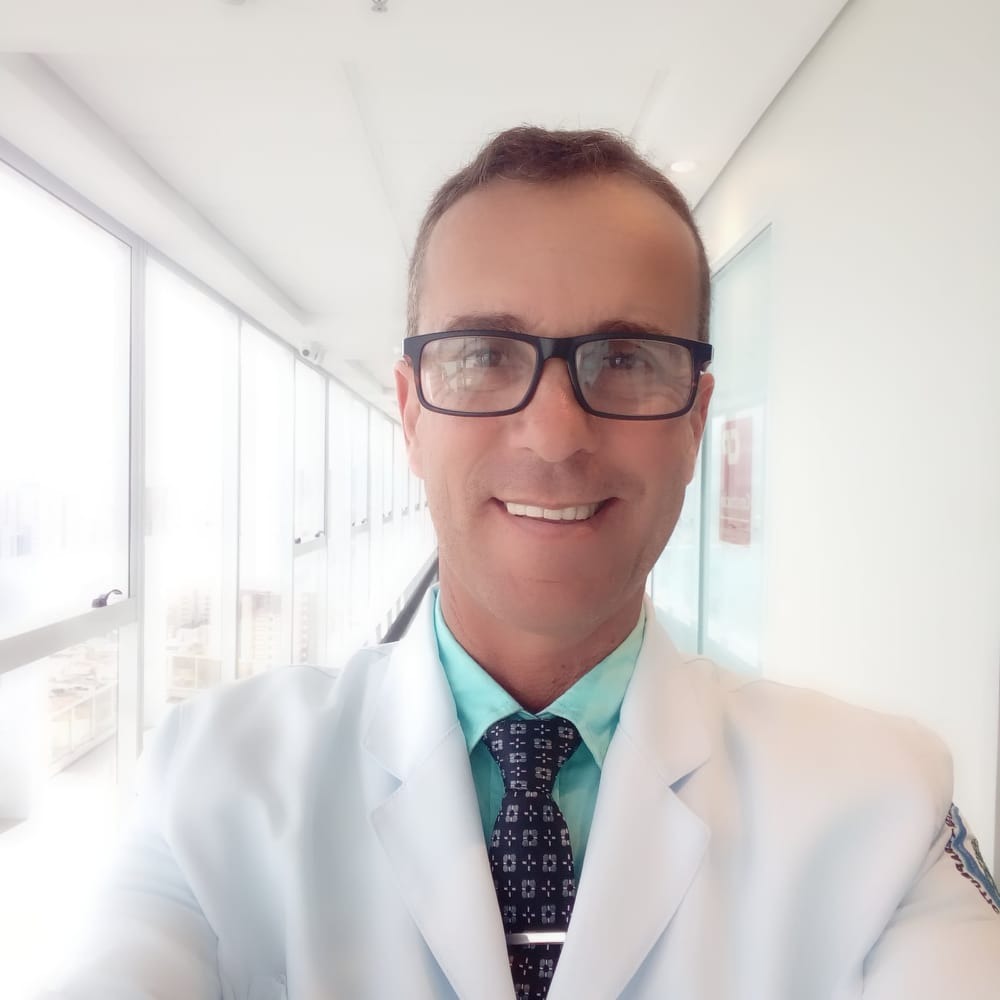 Dr. Prof. Ronalldo JM — Presidente e fundador